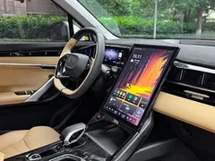 2023 Geely Atlas L 1.5TD DCT Premium — фото 19