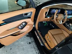 2025 Hongqi H9 2.0T 2WD Qichang Fashion 5-seat, чёрный — фото 16