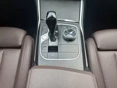 2022 BMW 3 Series 325i M Sport Package, белый — фото 8