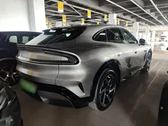 2025 Xiaomi YU7 4WD Pro — фото 5
