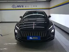 2024 Hongqi E-QM5 EV 610km Plus, чёрный — фото 2