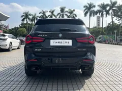 2022 BMW X3 Premium M Night Package, чёрный — фото 7