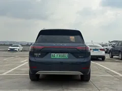 2024 Aito M9 EREV Ultra 42kWh 6, синий — фото 6