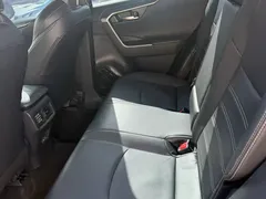 2022 Toyota Wildlander 2.0L CVT 2WD Luxury Plus, чёрный — фото 8