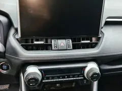2022 Toyota Wildlander 2.0L CVT 2WD Luxury Plus, чёрный — фото 15