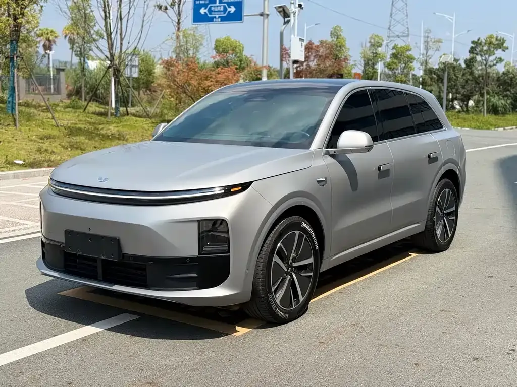 2024 Li Auto L6