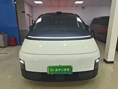 2024 Li Auto MEGA Ultra, белый — фото 3