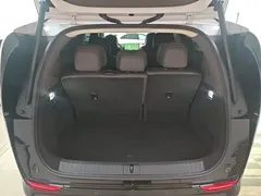 2024 Li Auto MEGA Ultra, белый — фото 19