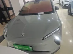 2024 Nio ET5T 100kWh Touring EV — фото 3