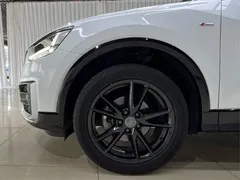 2021 Audi Q2L 35 TFSI Fashion Sport, белый — фото 21