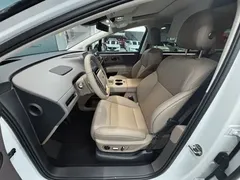 2025 Li Auto i8 Standard, белый — фото 5