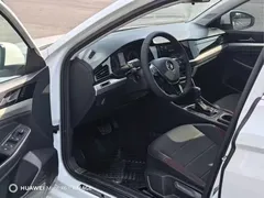 2021 Volkswagen Bora 1.5L AT 30th Anniversary, белый — фото 4