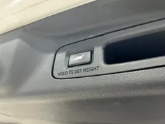 2022 Honda Odyssey 2.0L e:HEV, белый — фото 17