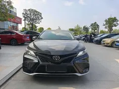 2023 Toyota Camry 2.0S Fashion, чёрный — фото 2