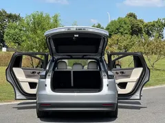 2025 Li Auto i6 4WD Standard — фото 8