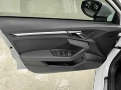 2022 Audi A3L Limousine 35 TFSI Fashion Sport, белый — фото 15