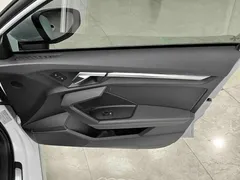 2022 Audi A3L Limousine 35 TFSI Fashion Sport, белый — фото 17