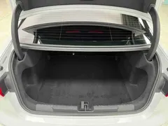 2022 Audi A3L Limousine 35 TFSI Fashion Sport, белый — фото 21