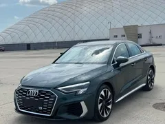 2024 Audi A3 Sportback 35 TFSI, зелёный — фото 3