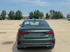 2024 Audi A3 Sportback 35 TFSI, зелёный — фото 8