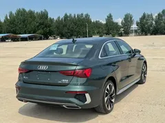 2024 Audi A3 Sportback 35 TFSI, зелёный — фото 11