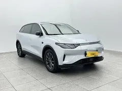 2023 Leapmotor C11 EV 500 Comfort — фото 3
