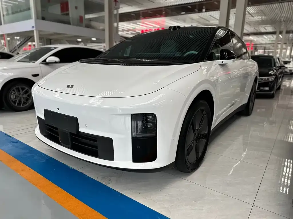 2025 Li Auto i6 2WD Standard