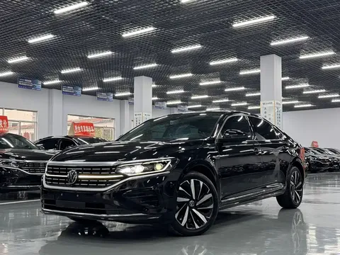 2023 Volkswagen Passat 330TSI Luxury