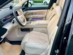2026 Nio ES8 6-seat Executive Signature, чёрный — фото 4