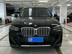 2022 BMW X3, чёрный — фото 2