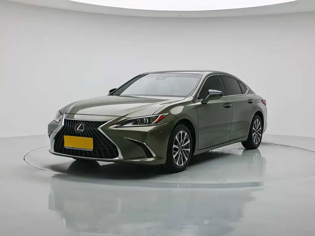 2021 Lexus ES 200 Luxury