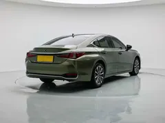 2021 Lexus ES 200 Luxury, зелёный — фото 6
