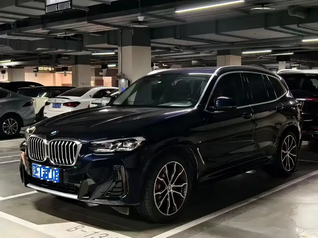 2022 BMW X3 Leading M Night Package