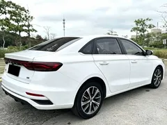 2022 Geely Emgrand 4th Gen 1.5L CVT Premium, белый — фото 7