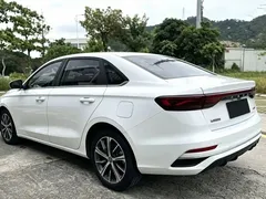 2022 Geely Emgrand 4th Gen 1.5L CVT Premium, белый — фото 9