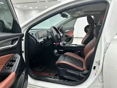 2023 Changan Eado PLUS 1.4T GDI DCT Premium, белый — фото 4