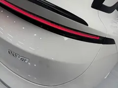 2025 Zeekr 007 GT 4WD Smart Driving 75kWh, белый — фото 13