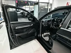 2022 Geely Emgrand 4th Gen 1.5L CVT Premium, чёрный — фото 8