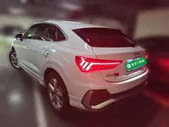 2022 Audi Q3 Sportback 35 TFSI, белый — фото 4