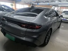 2025 BYD Qin L PHEV 80km Leading Smart Driving — фото 7