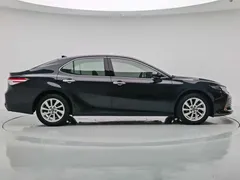 2021 Toyota Camry 2.0G Luxury, чёрный — фото 8