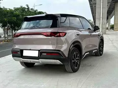 2025 BYD Yuan UP Smart Driving 401km Vitality — фото 3