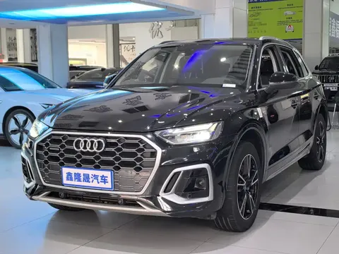 2022 Audi Q5L 40T Fashion Sport