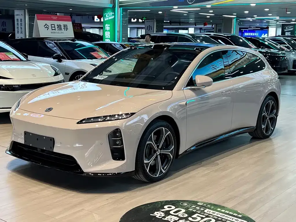 2025 Nio ET5T 75kWh Touring