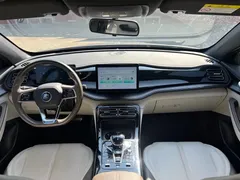 2023 BYD Qin PLUS Champion DM-i PHEV 55KM Leading — фото 4