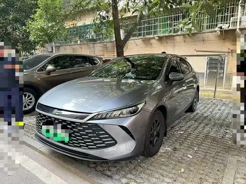 2025 BYD Qin PLUS DM-i PHEV Smart Driving 55km Leading