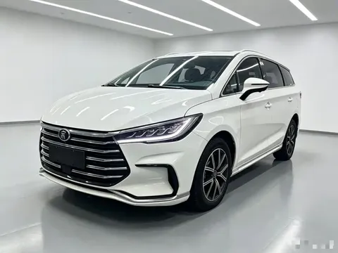 2022 BYD Song Max DM-i PHEV 105KM Premium