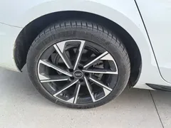 2023 Audi A4L 40 TFSI Fashion Dynamic, белый — фото 16