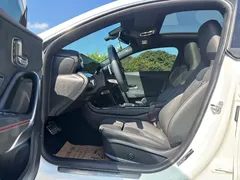 2023 Mercedes-Benz CLA 200, белый — фото 4