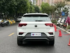 2022 Volkswagen T-Roc 280TSI DSG 2WD Comfort Plus, белый — фото 4